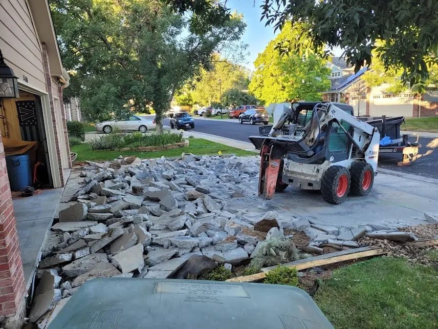 Driveway Replacement vs Resurfacing Guide